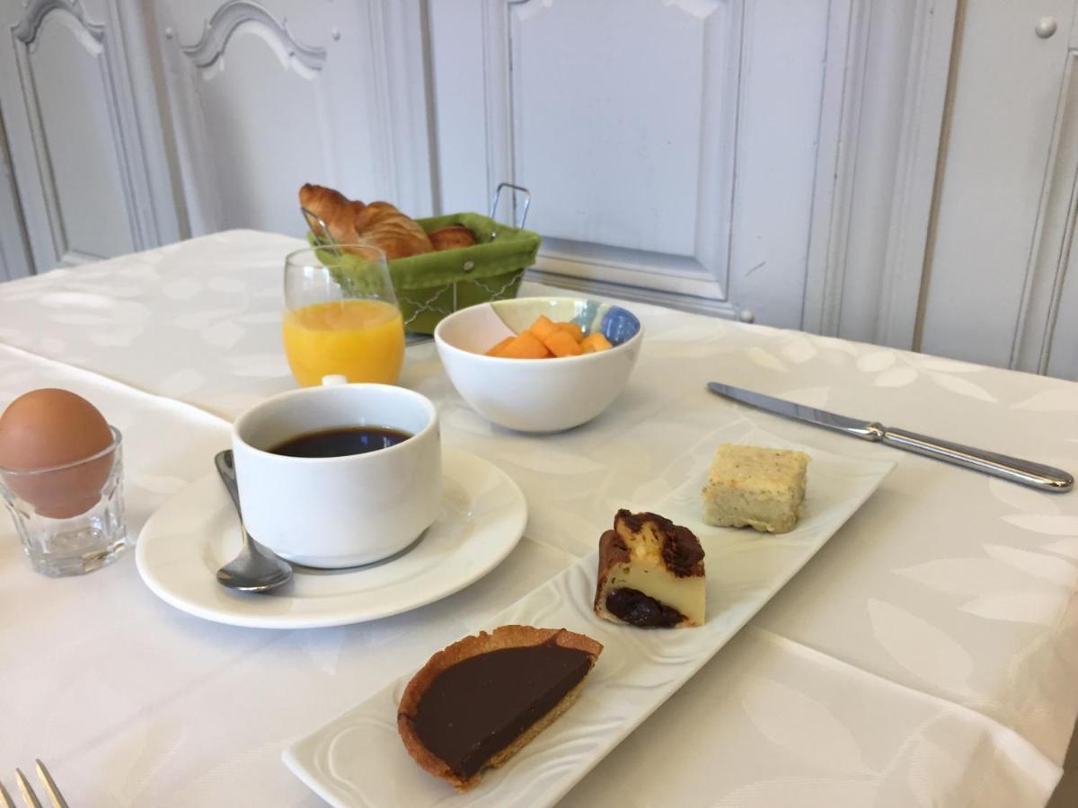 Hotel De France - Restaurant L'Insolite ดูอาร์เนอนี ภายนอก รูปภาพ