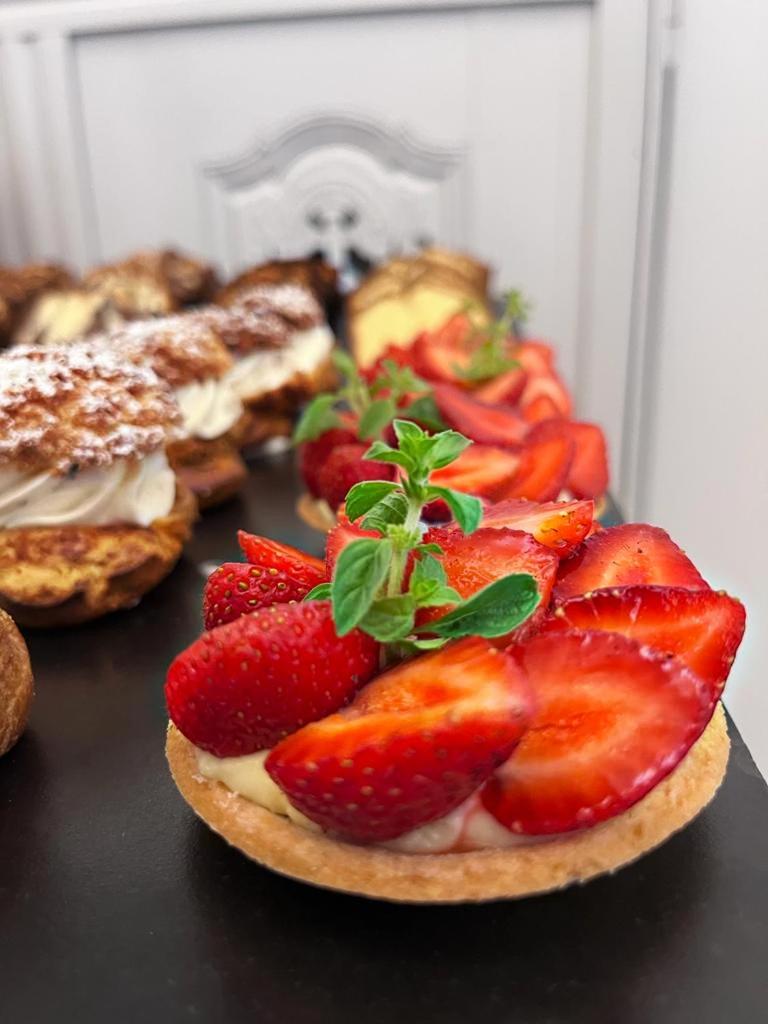 Hotel De France - Restaurant L'Insolite ดูอาร์เนอนี ภายนอก รูปภาพ