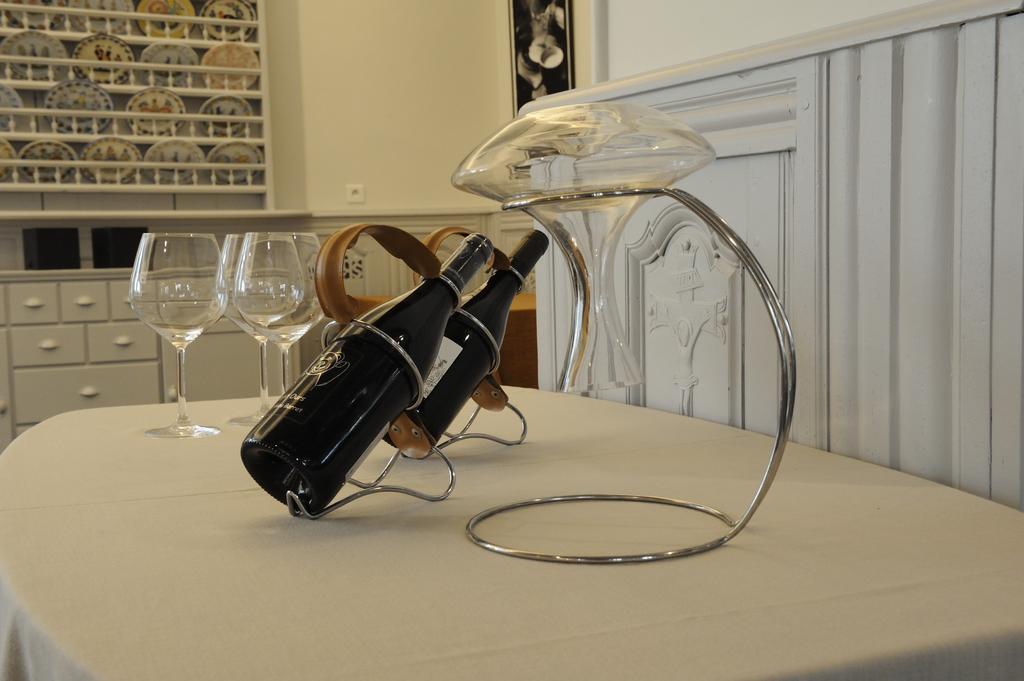 Hotel De France - Restaurant L'Insolite ดูอาร์เนอนี ภายนอก รูปภาพ